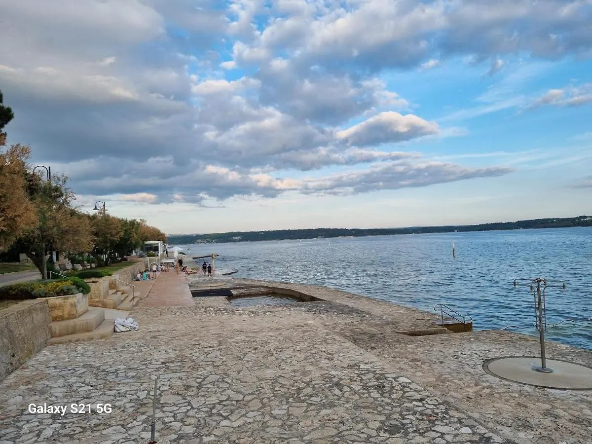 Apartment Rivarela Blu - Newly Renovated And Top Location Near Sea Novigrad  0*, Novigrad (Istria) Croatia