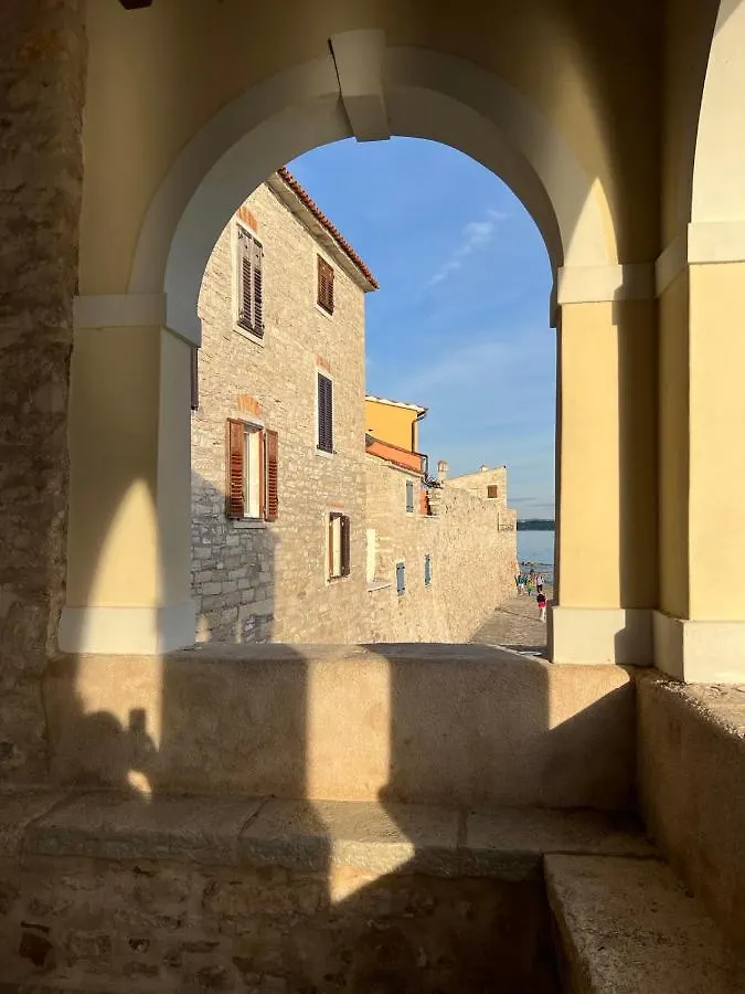 Apartment Rivarela Blu - Newly Renovated And Top Location Near Sea Novigrad Istria 0*,  Kroatien