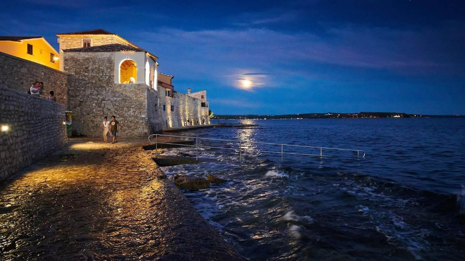 Apartment Rivarela Blu - Newly Renovated And Top Location Near Sea Novigrad Istria 0*,  Kroatien